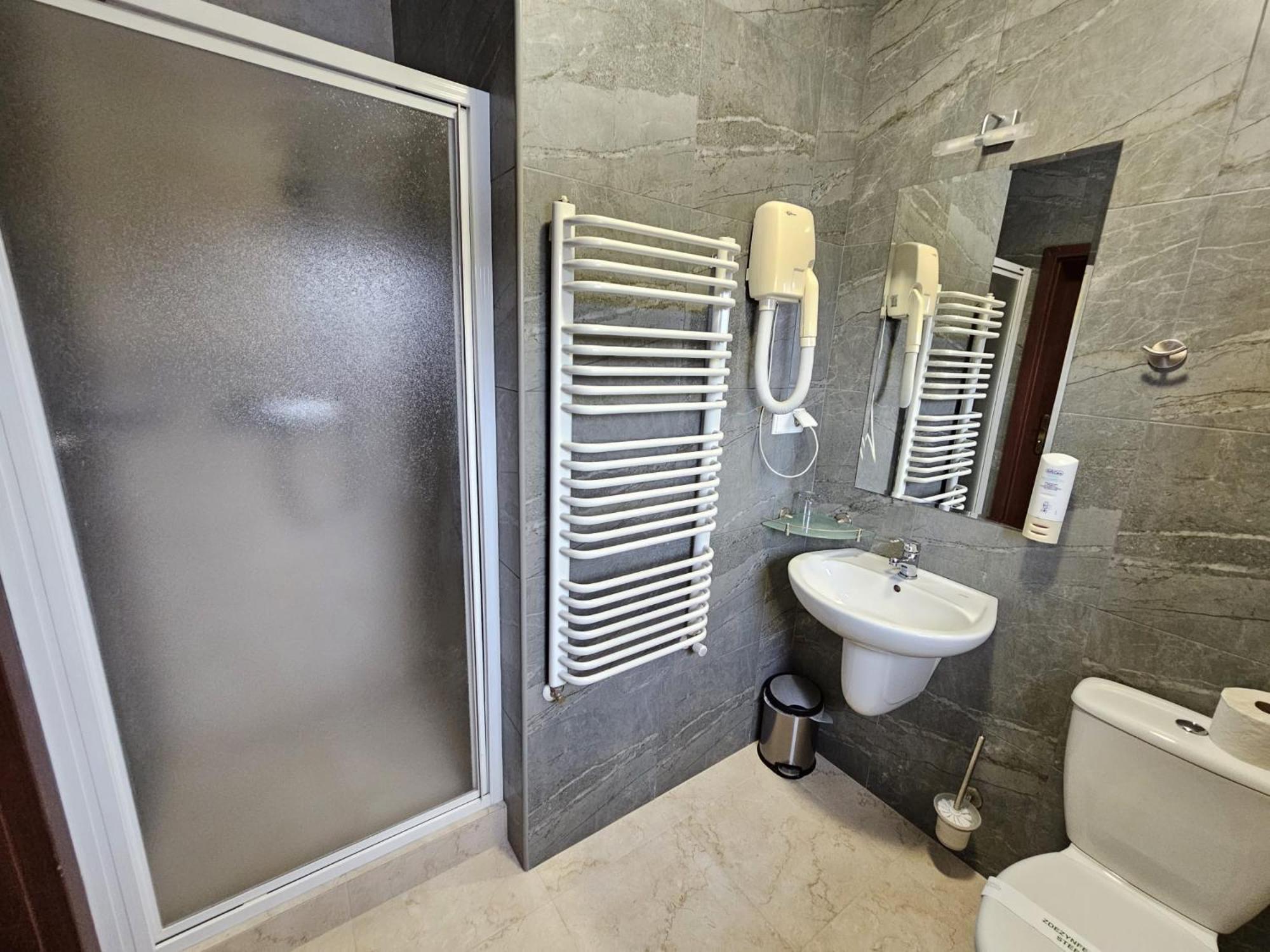 Restauracja Hotel Imperial Ясло Екстер'єр фото